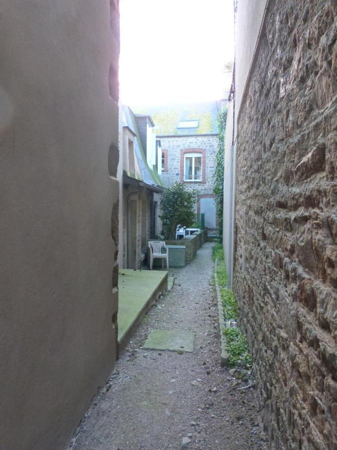 Quai Vauban Villa Saint-Vaast-la-Hougue Exterior foto