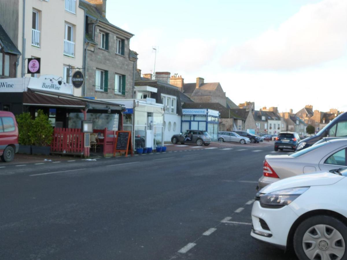 Quai Vauban Villa Saint-Vaast-la-Hougue Exterior foto